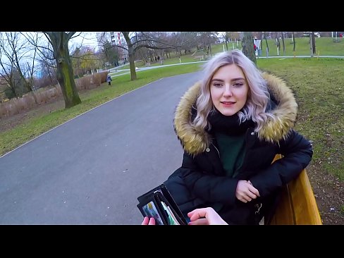 ❤️ Traga o semen quente dun estraño por diñeiro - mamada no parque de Eva Elfie ️ Porno anal na pornografía gl.xxxpornolive.ru ❤
